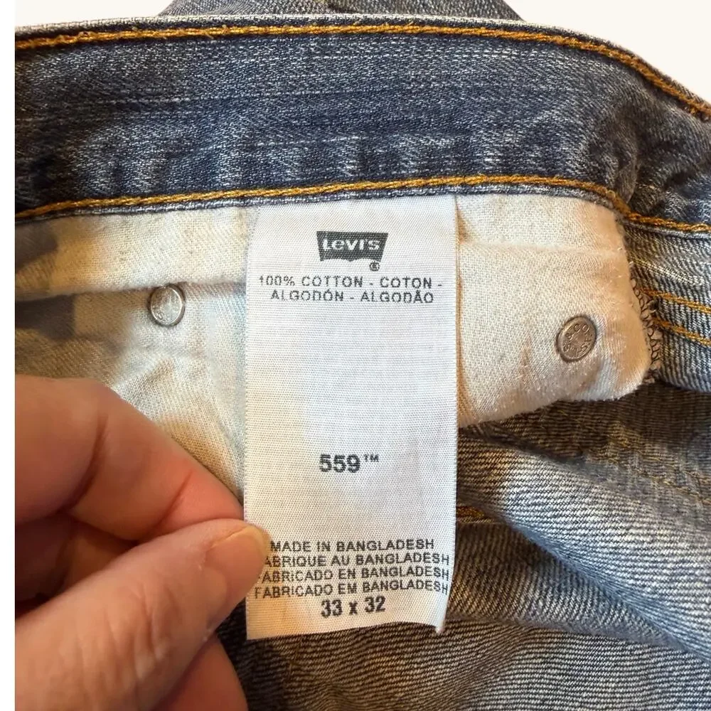 LEVI'S Men's 559 Relaxed Straight Fit Jeans Blue 33 x 32 Distressed 34 x 30.5